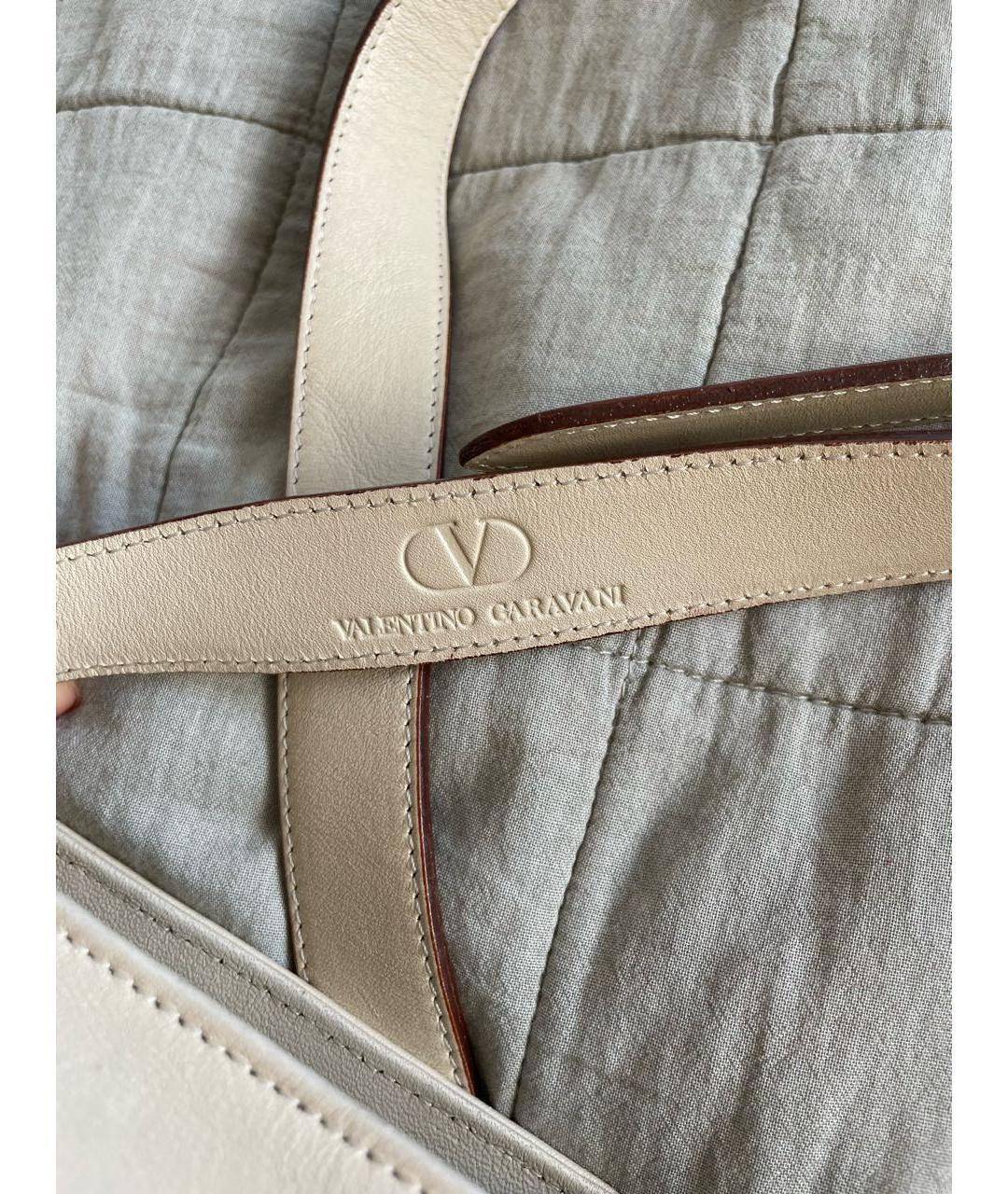 VALENTINO Бежевая кожаная сумка тоут, фото 5