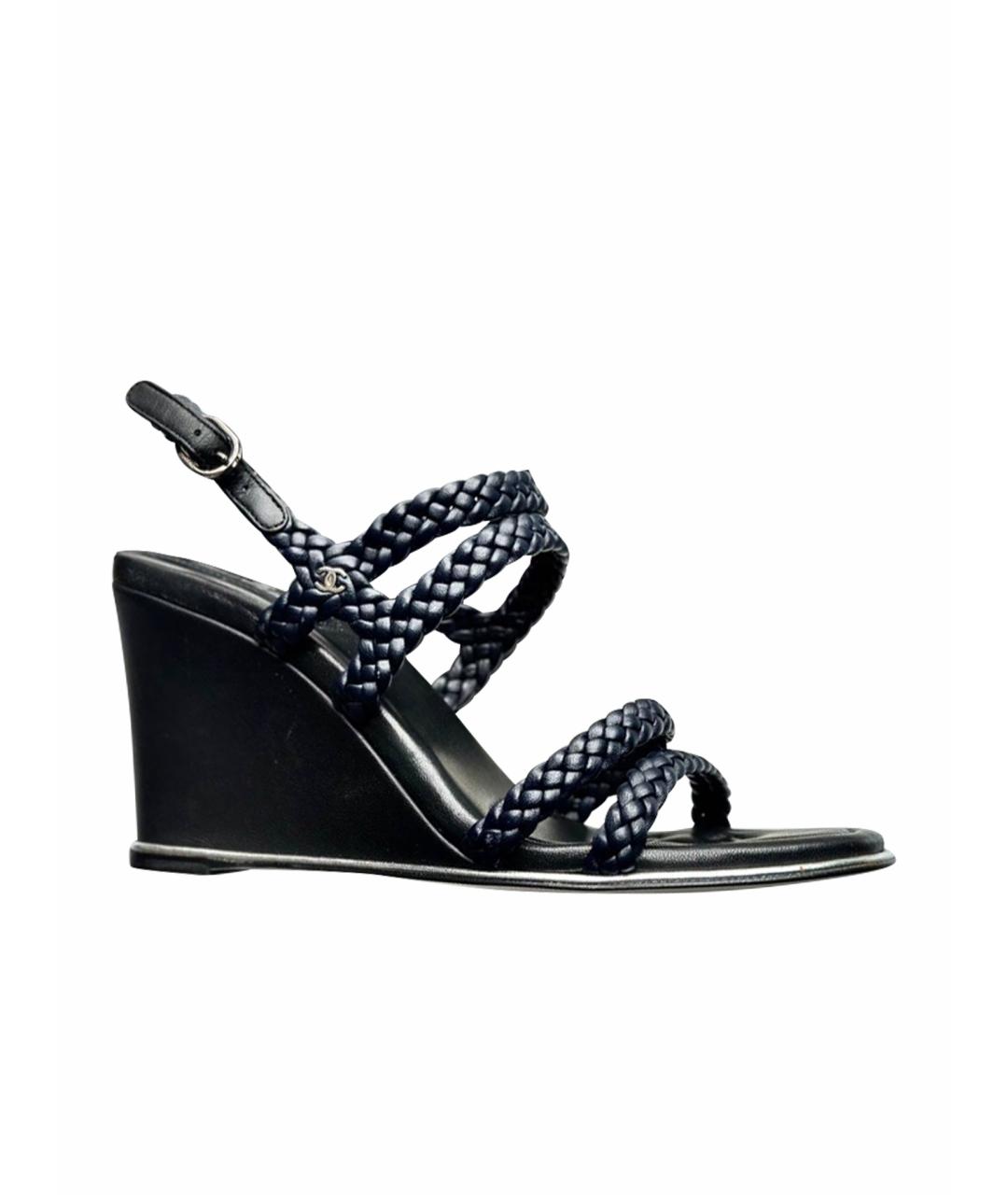 CHANEL Темно-синие кожаные босоножки, фото 1