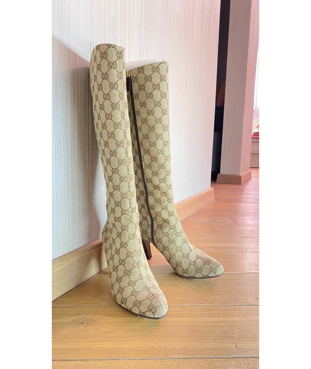 GUCCI Бежевые сапоги, фото 2