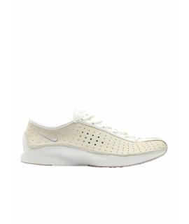 NIKE Кроссовки