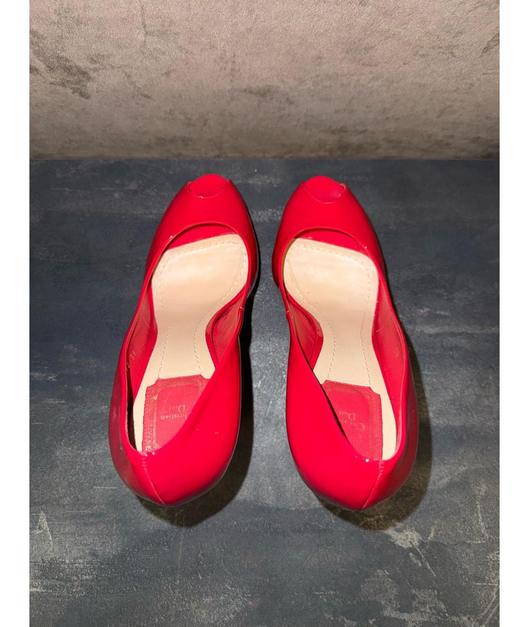 CHRISTIAN DIOR Коралловые туфли из лакированной кожи, фото 3