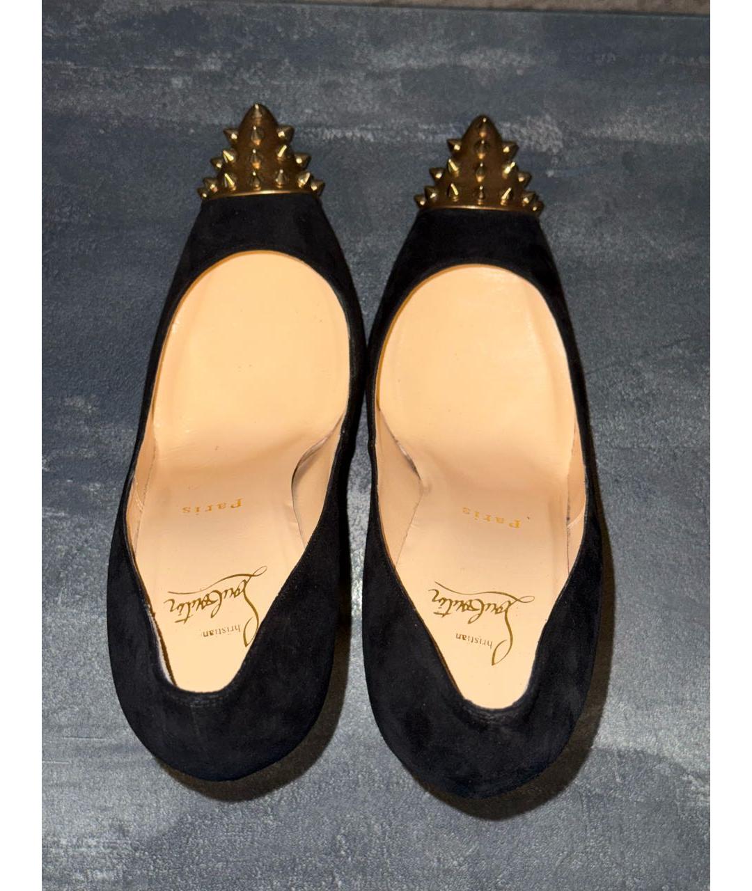 CHRISTIAN LOUBOUTIN Черные замшевые туфли, фото 3
