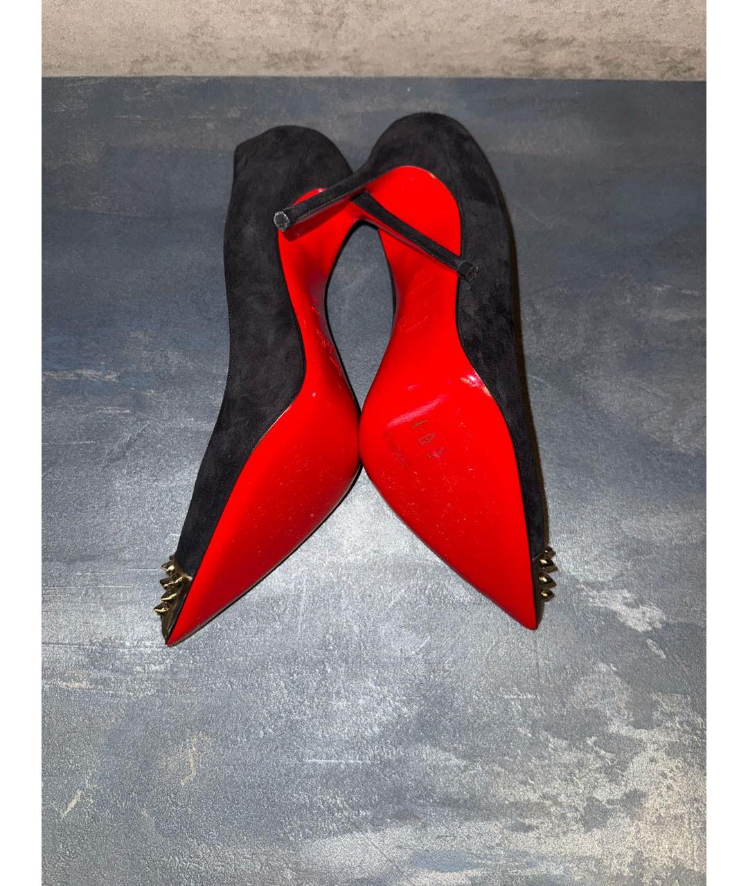 CHRISTIAN LOUBOUTIN Черные замшевые туфли, фото 5
