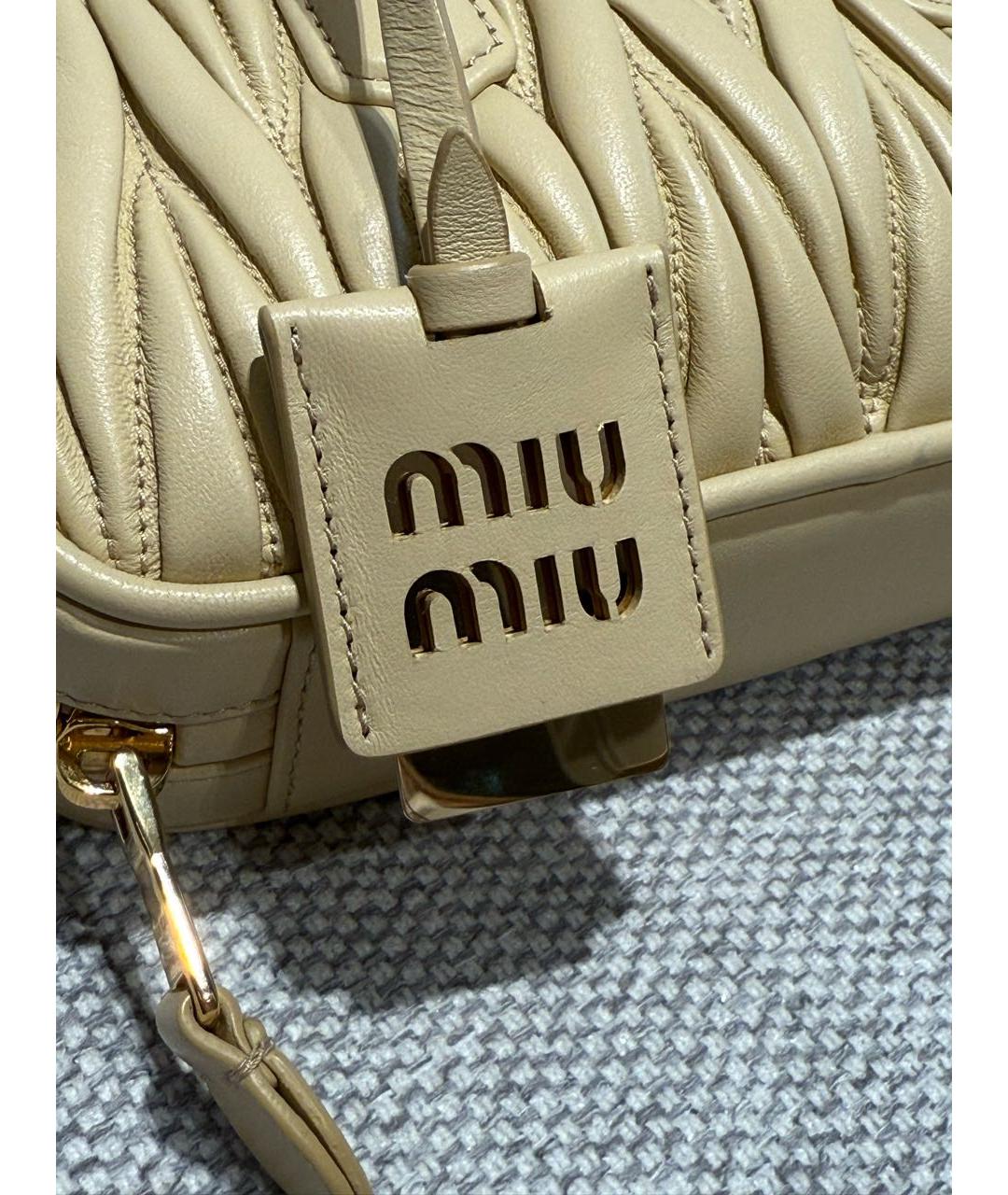 MIU MIU Желтая кожаная сумка с короткими ручками, фото 7