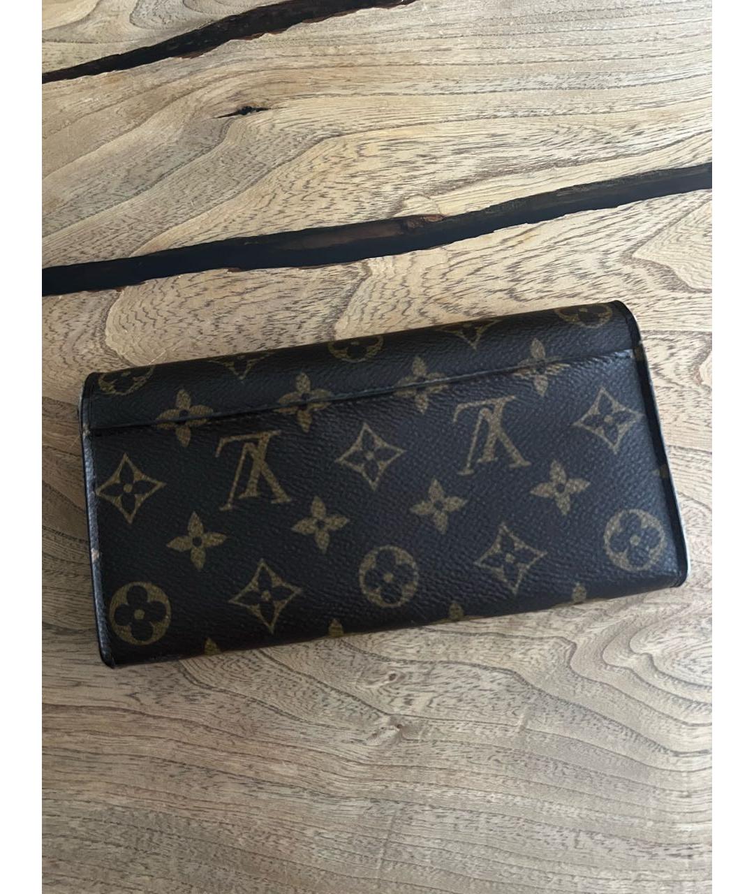 LOUIS VUITTON Коричневый кошелек, фото 3