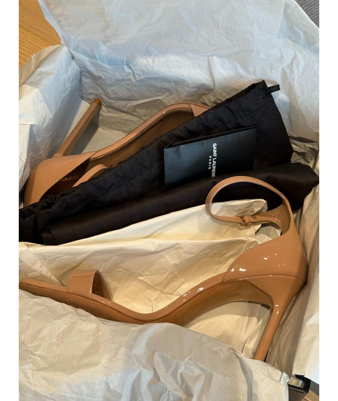 SAINT LAURENT Бежевые кожаные босоножки, фото 8