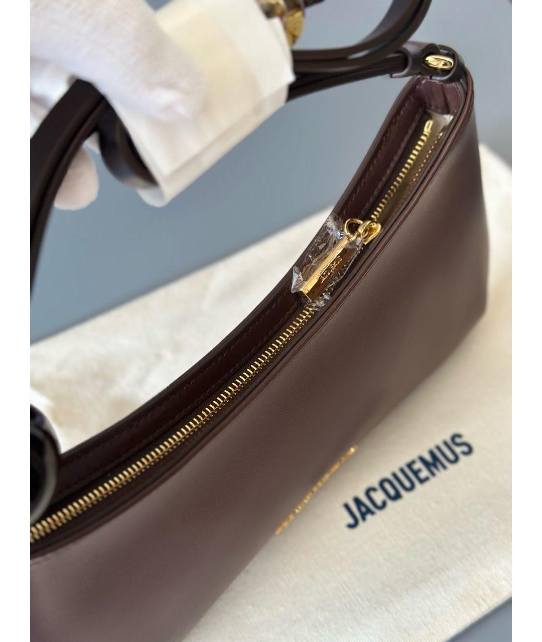 JACQUEMUS Коричневая кожаная сумка с короткими ручками, фото 4