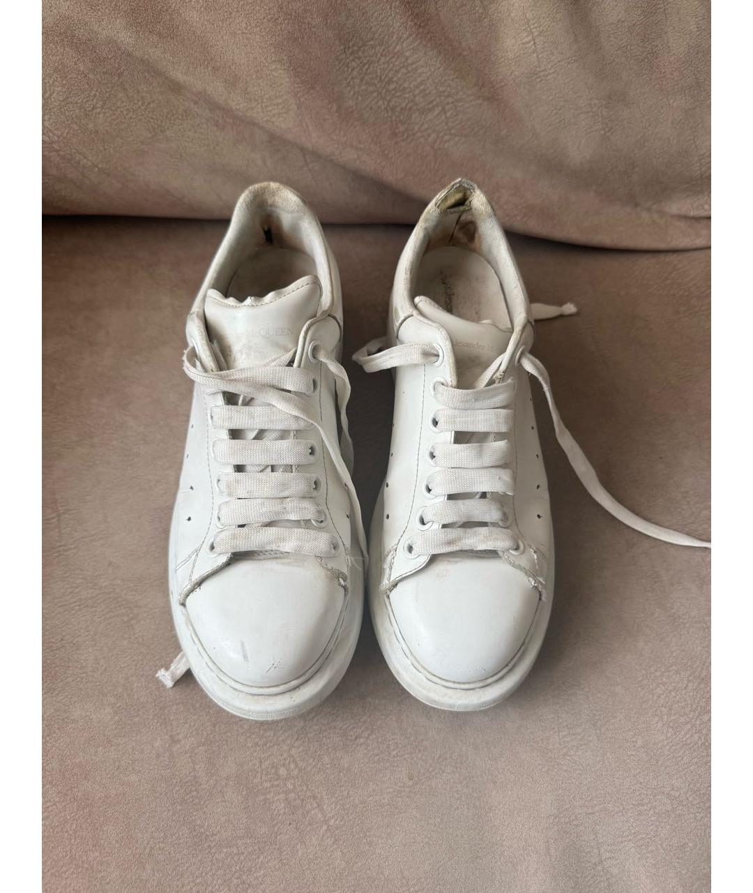 ALEXANDER MCQUEEN Белые кожаные кеды, фото 2