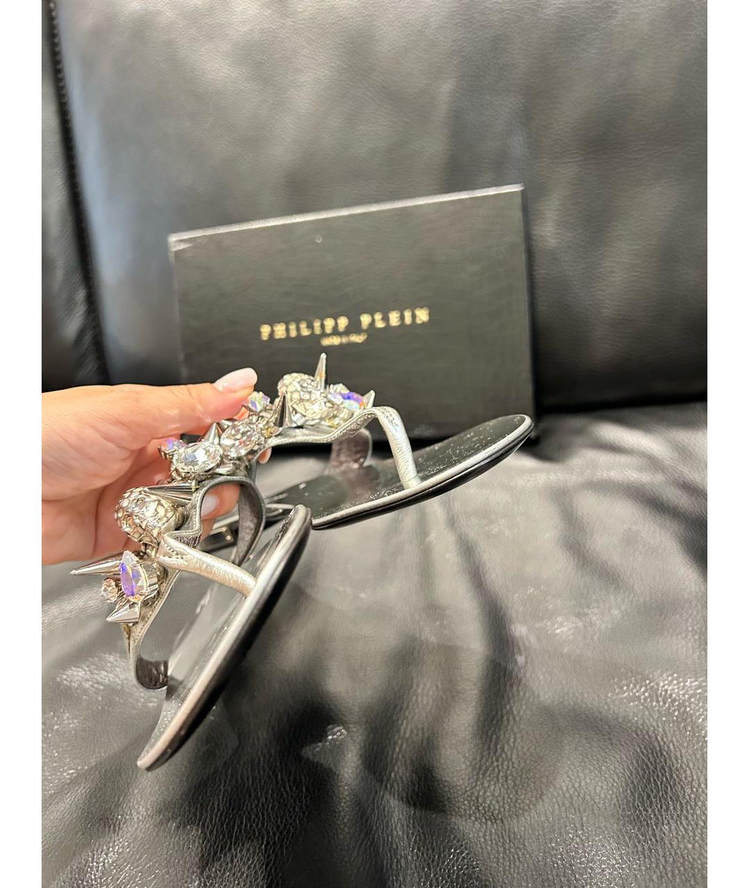PHILIPP PLEIN Серебряные кожаные шлепанцы, фото 5