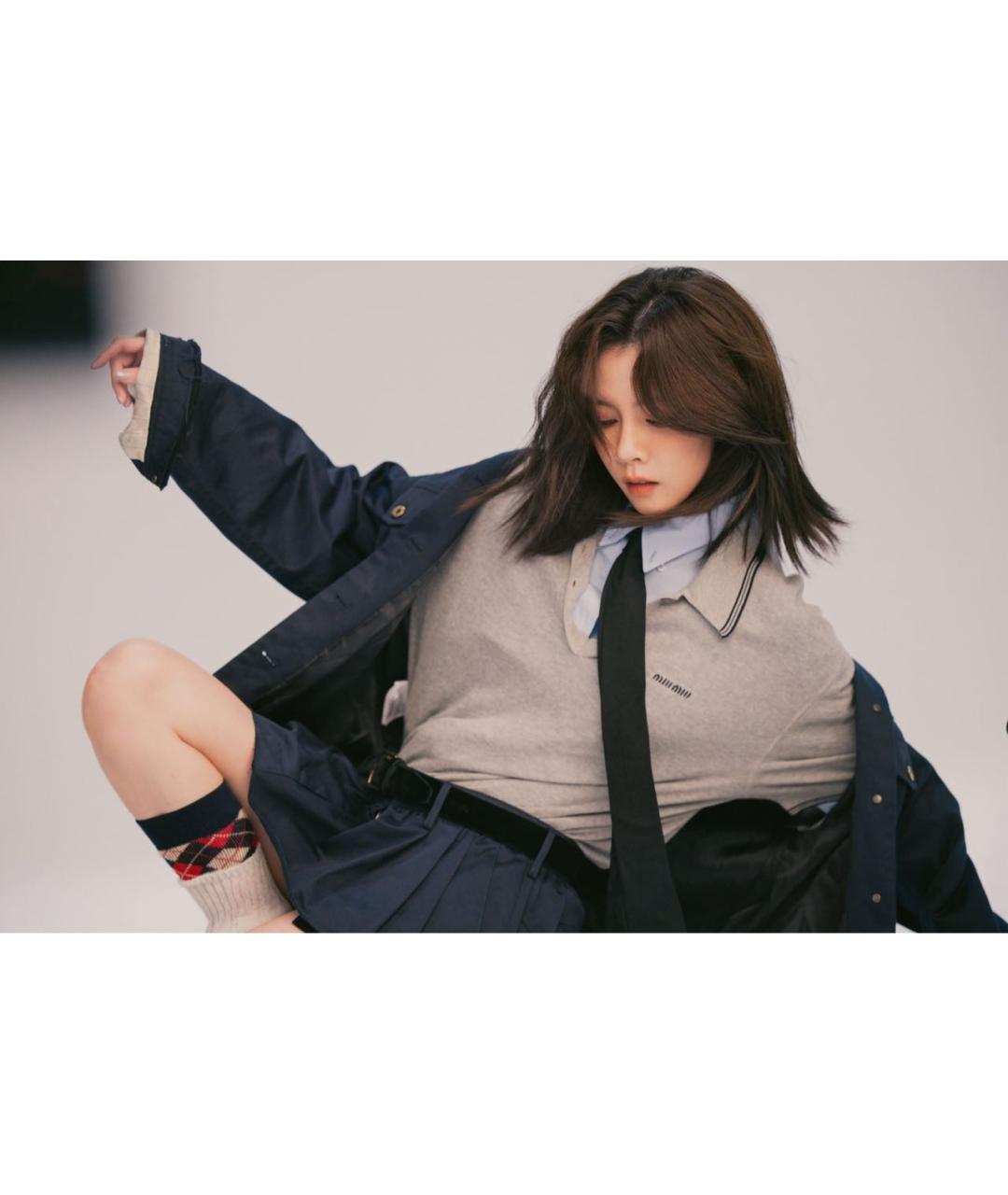MIU MIU Темно-синяя деним куртка, фото 6