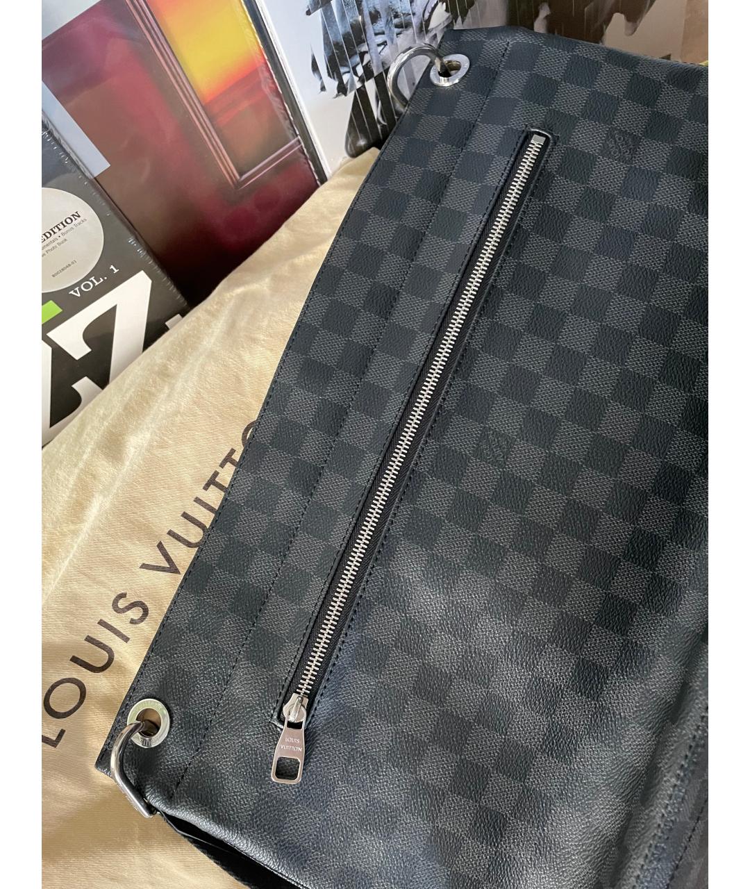 LOUIS VUITTON Антрацитовая сумка на плечо, фото 8