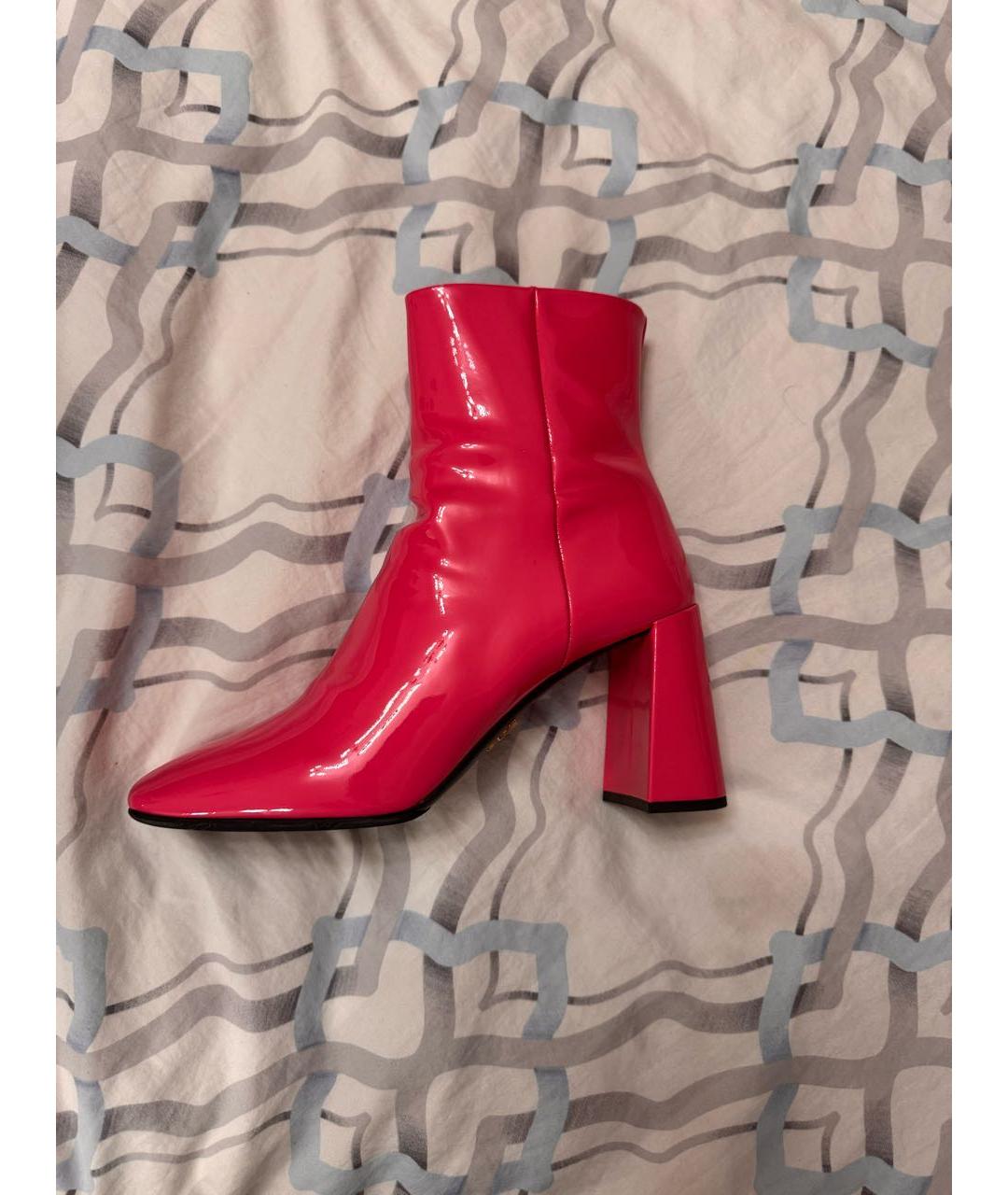 PRADA Розовые ботильоны из лакированной кожи, фото 5