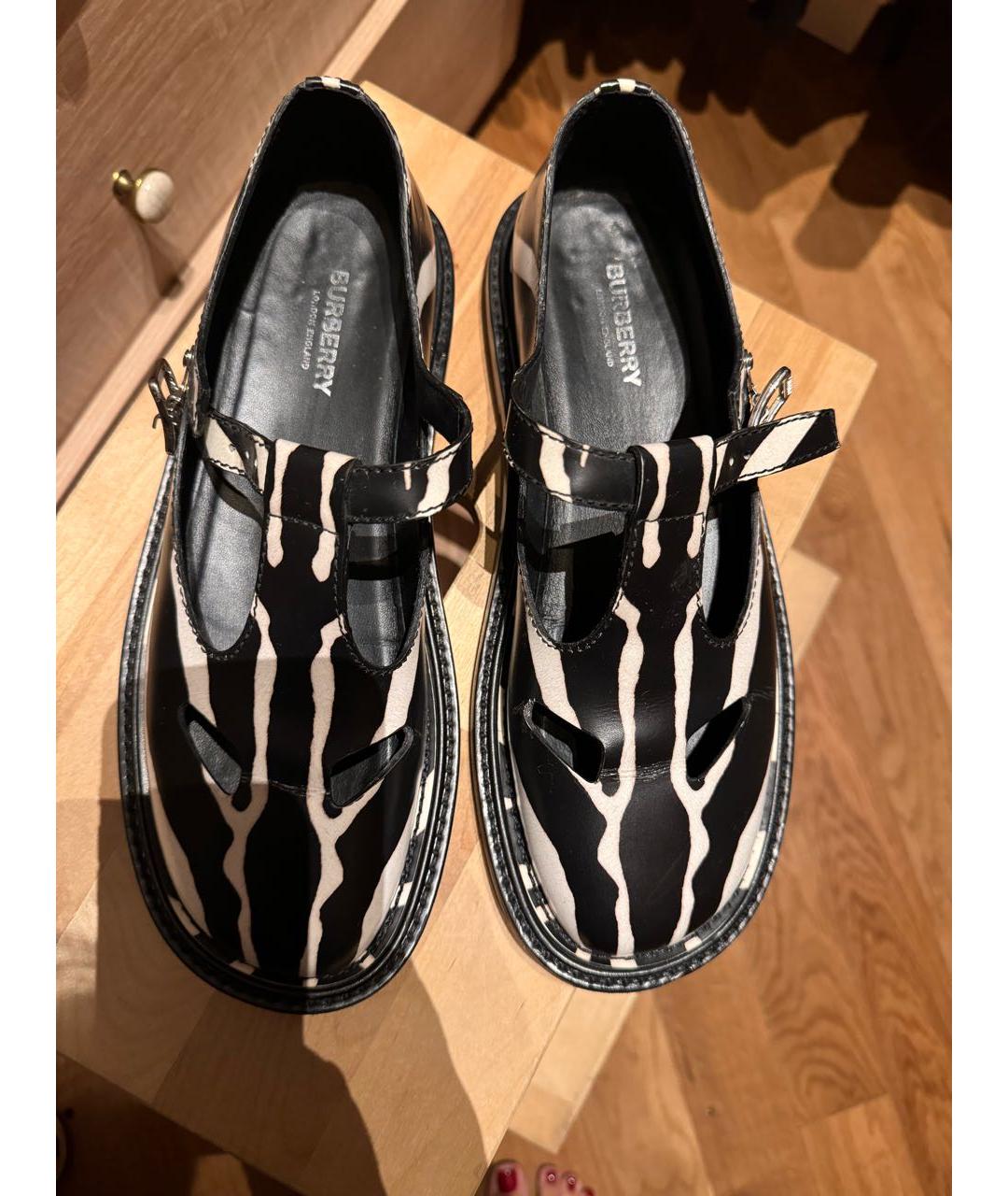 BURBERRY Черные кожаные туфли, фото 3