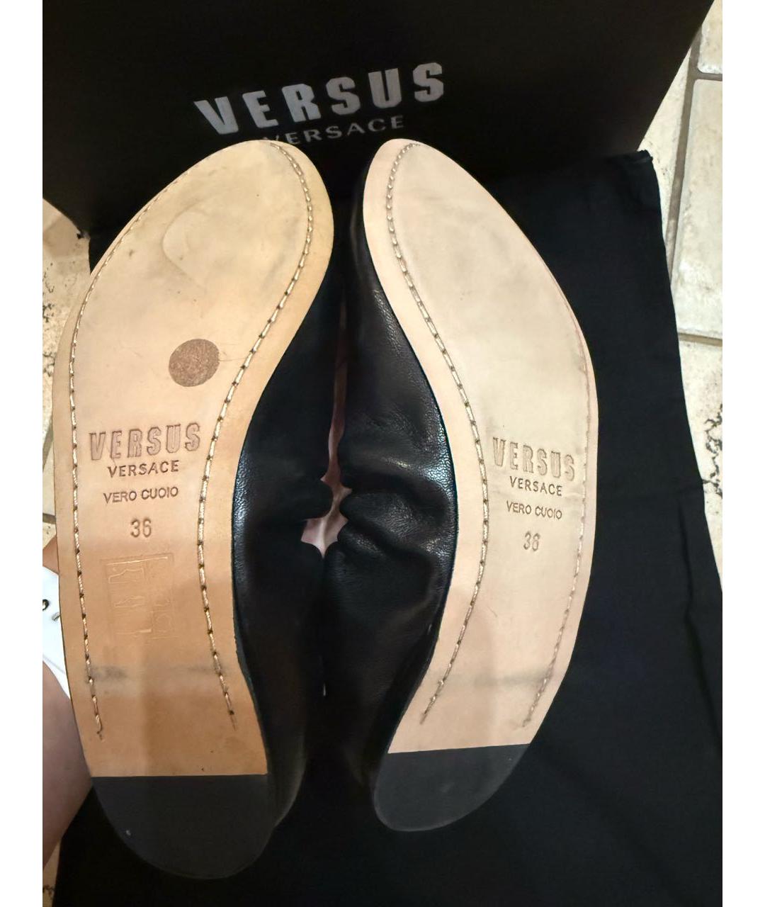 VERSUS VERSACE Черные кожаные балетки, фото 6