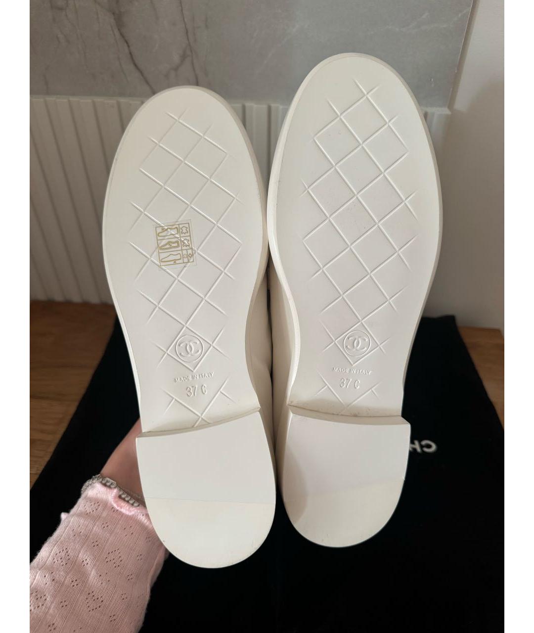 CHANEL Белые кожаные брогги и оксфорды, фото 5