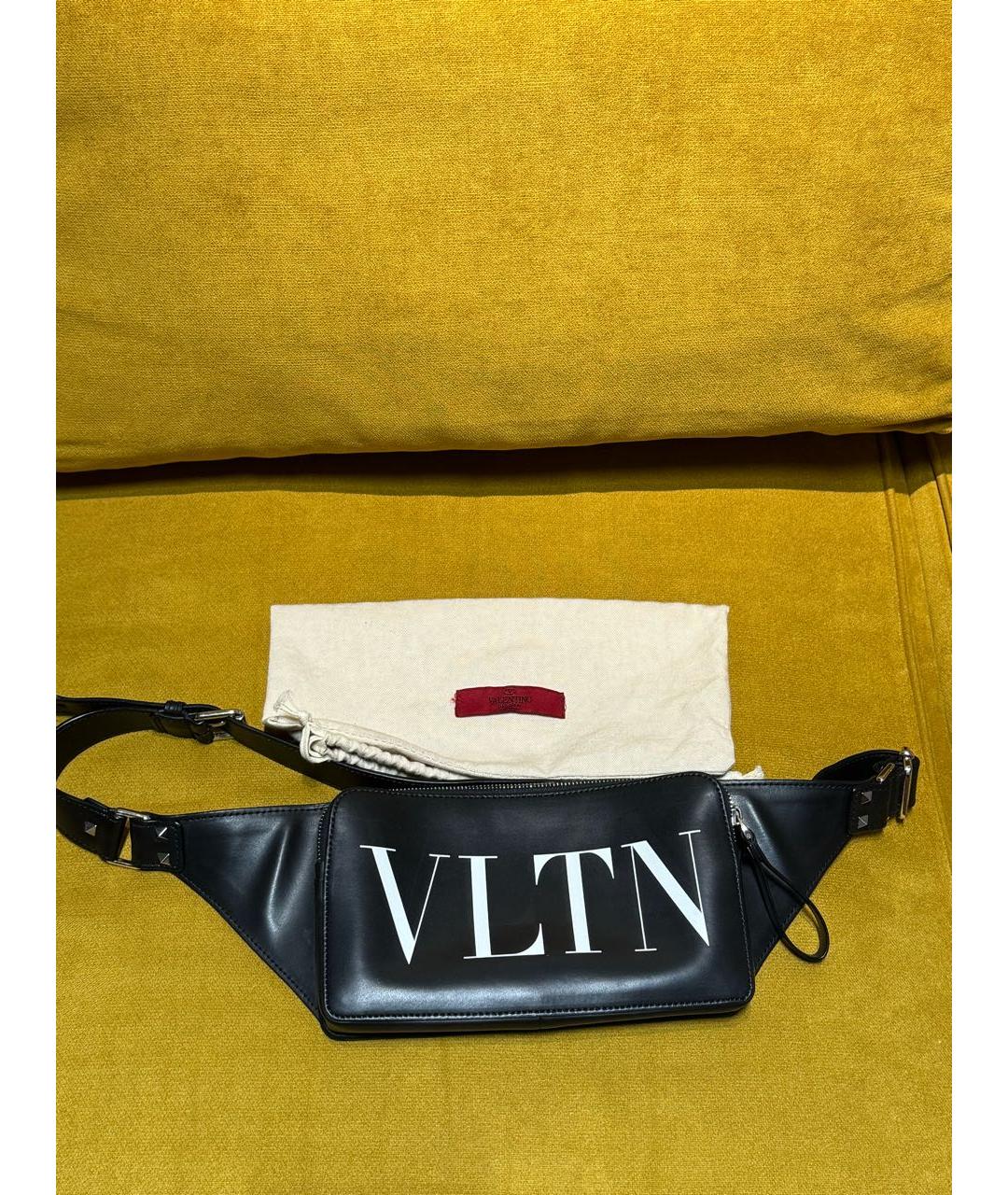 VALENTINO Черная кожаная поясная сумка, фото 3