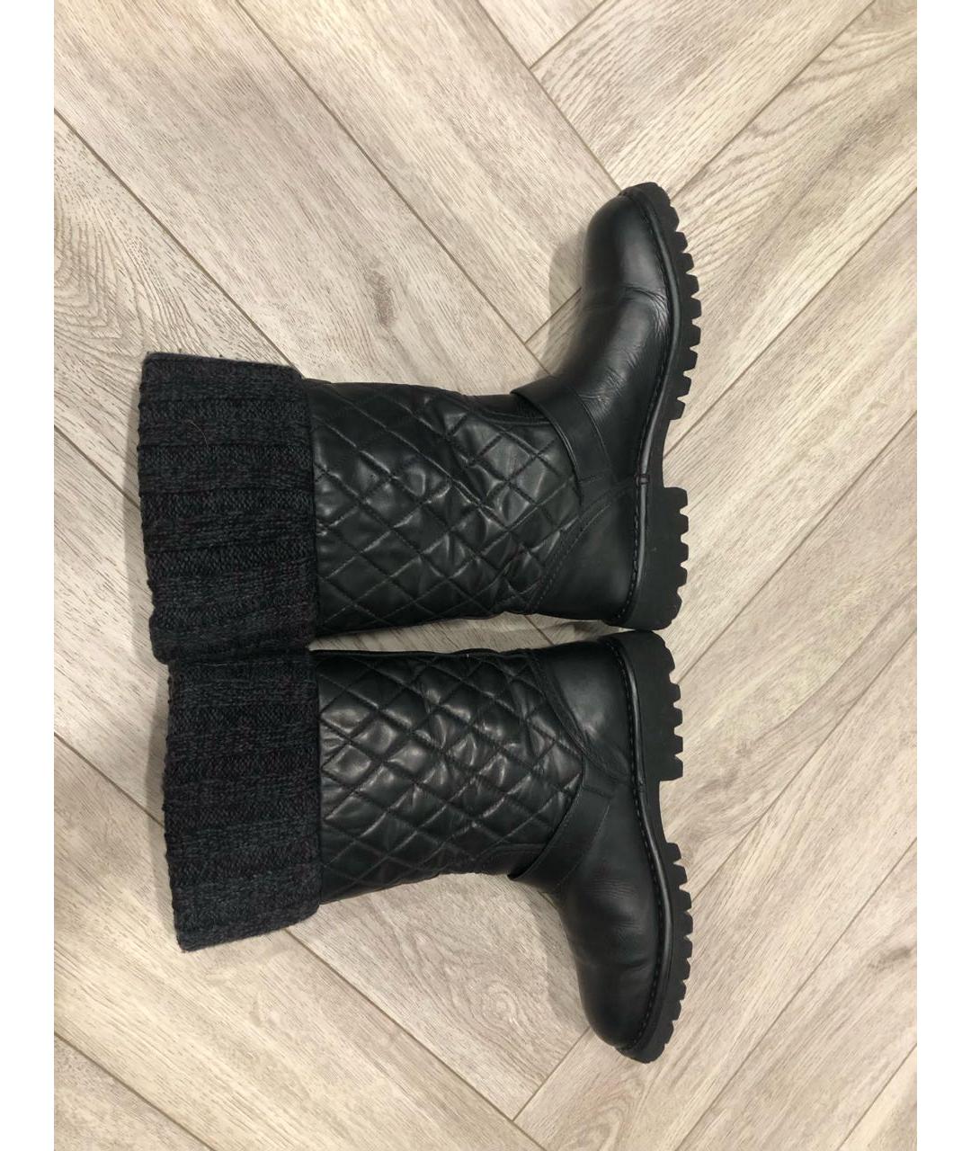 CHANEL Черные кожаные сапоги, фото 4