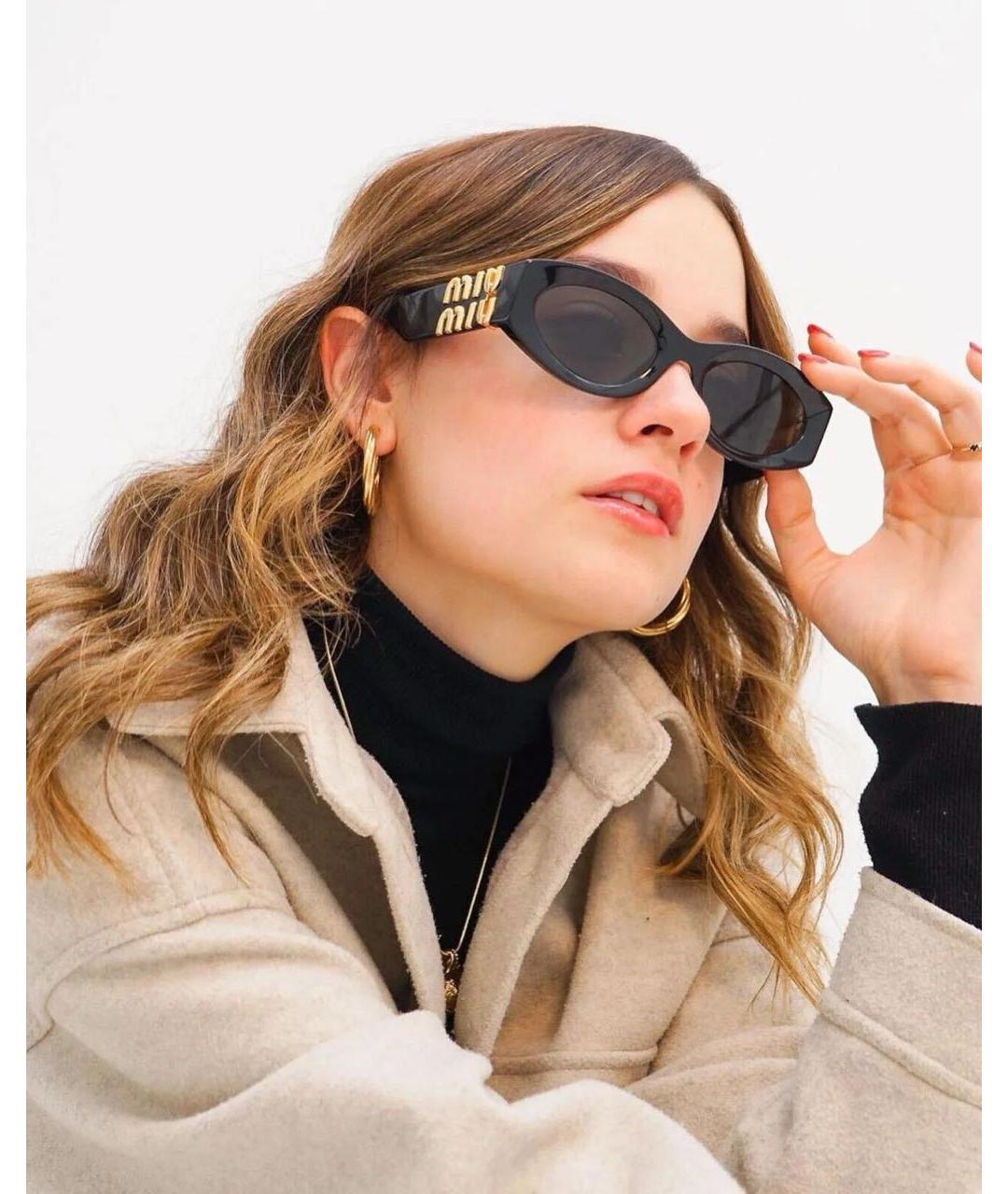 MIU MIU Черные пластиковые солнцезащитные очки, фото 6