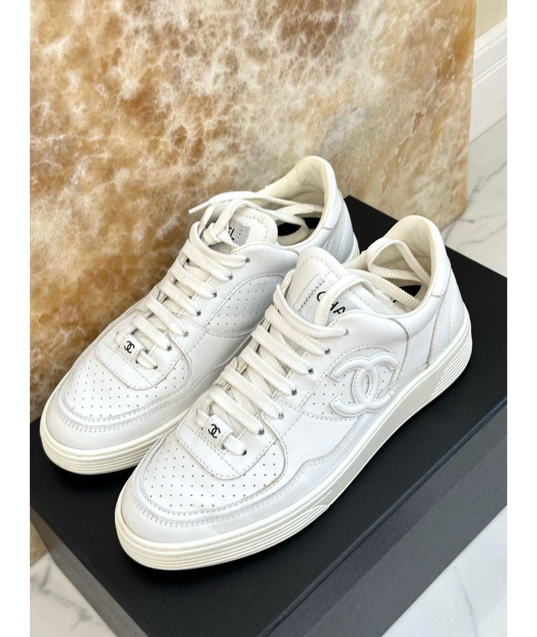 CHANEL Белые кожаные кеды, фото 5