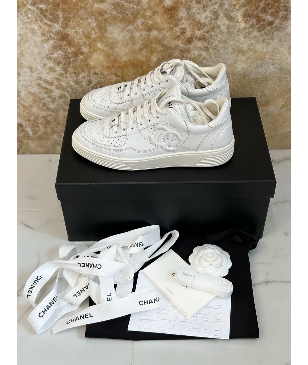 CHANEL Белые кожаные кеды, фото 2