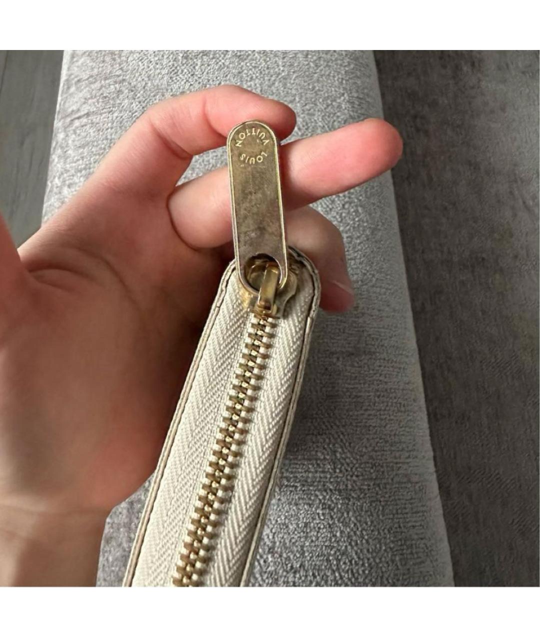 LOUIS VUITTON Серый кошелек, фото 4