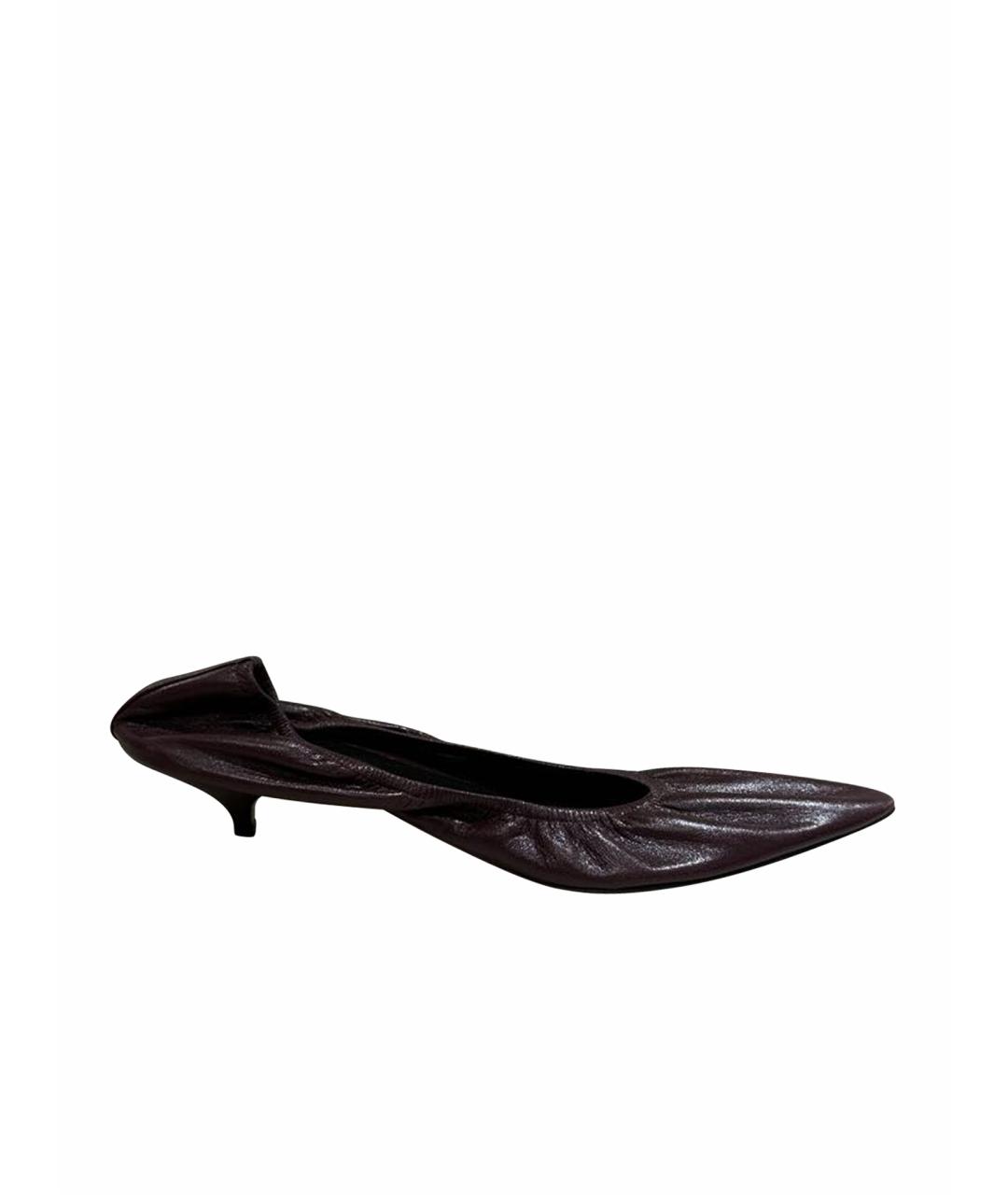 THE ROW Бордовые кожаные лодочки на низком каблуке, фото 1