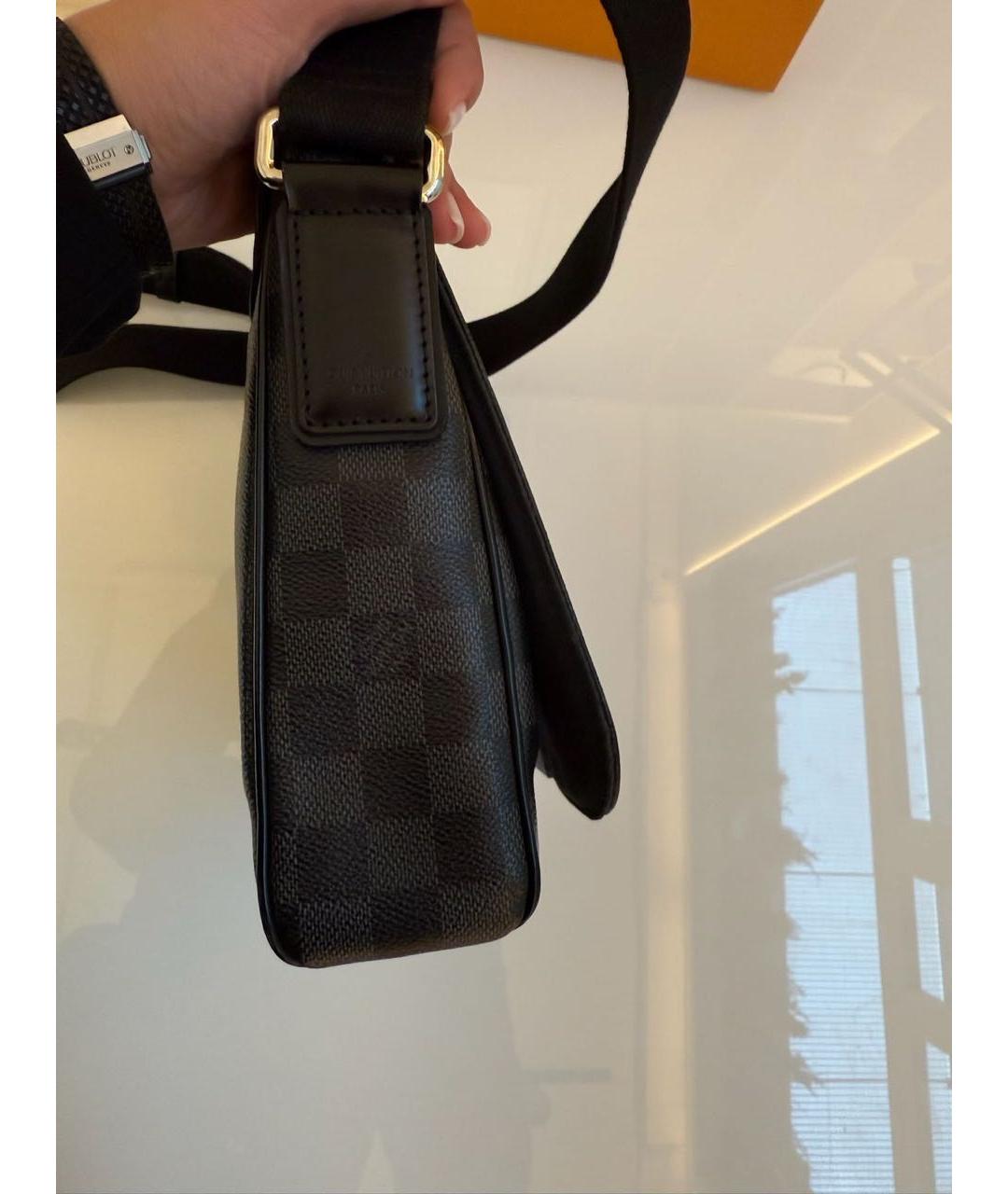 LOUIS VUITTON Антрацитовая кожаная сумка на плечо, фото 5