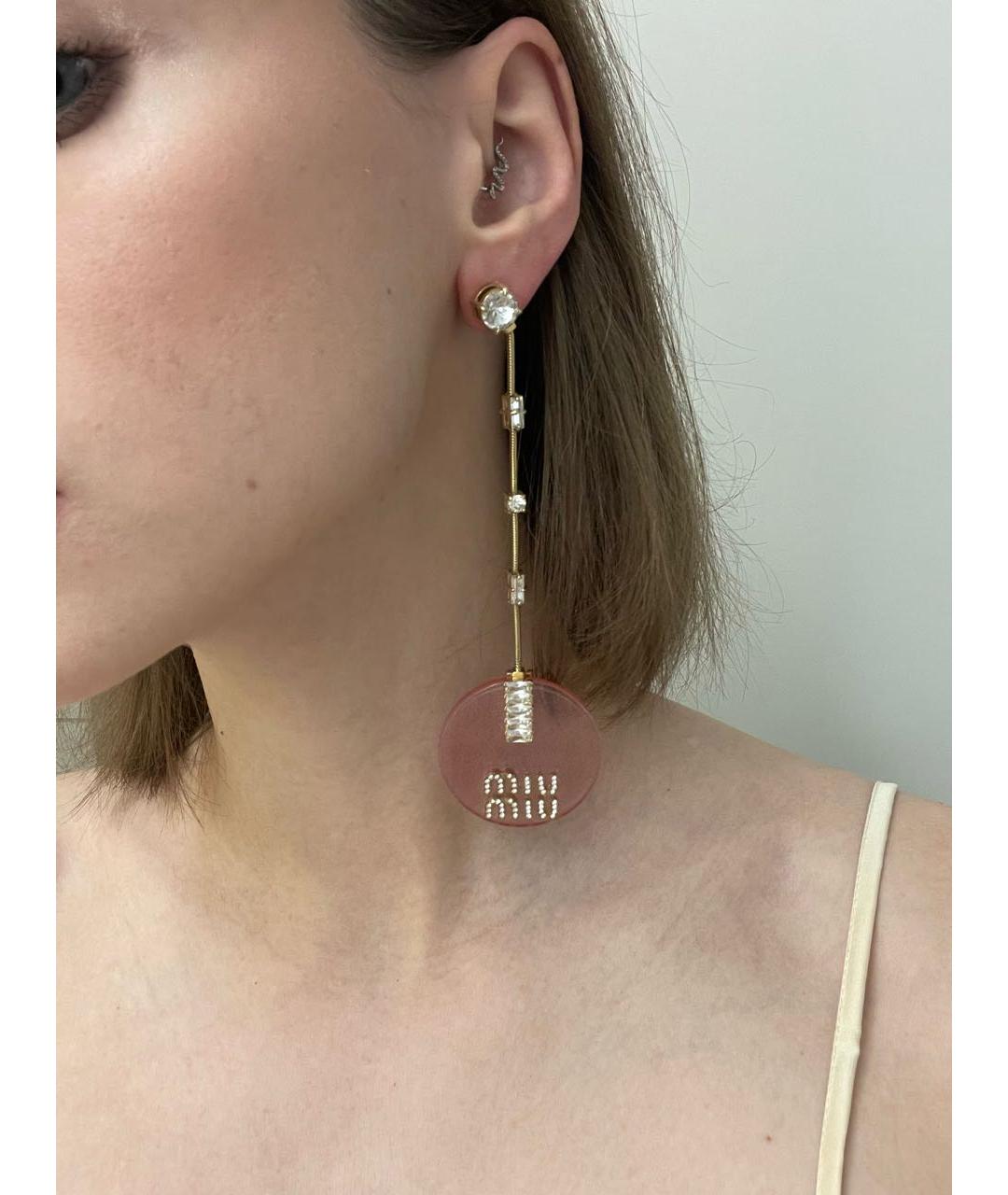 MIU MIU Розовые пластиковые серьги, фото 4
