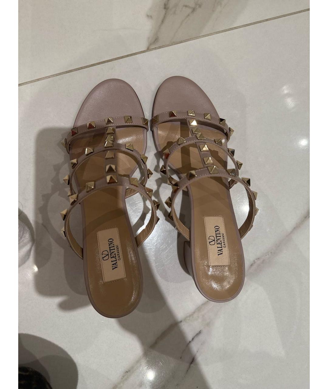 VALENTINO Бежевые кожаные сабо, фото 4