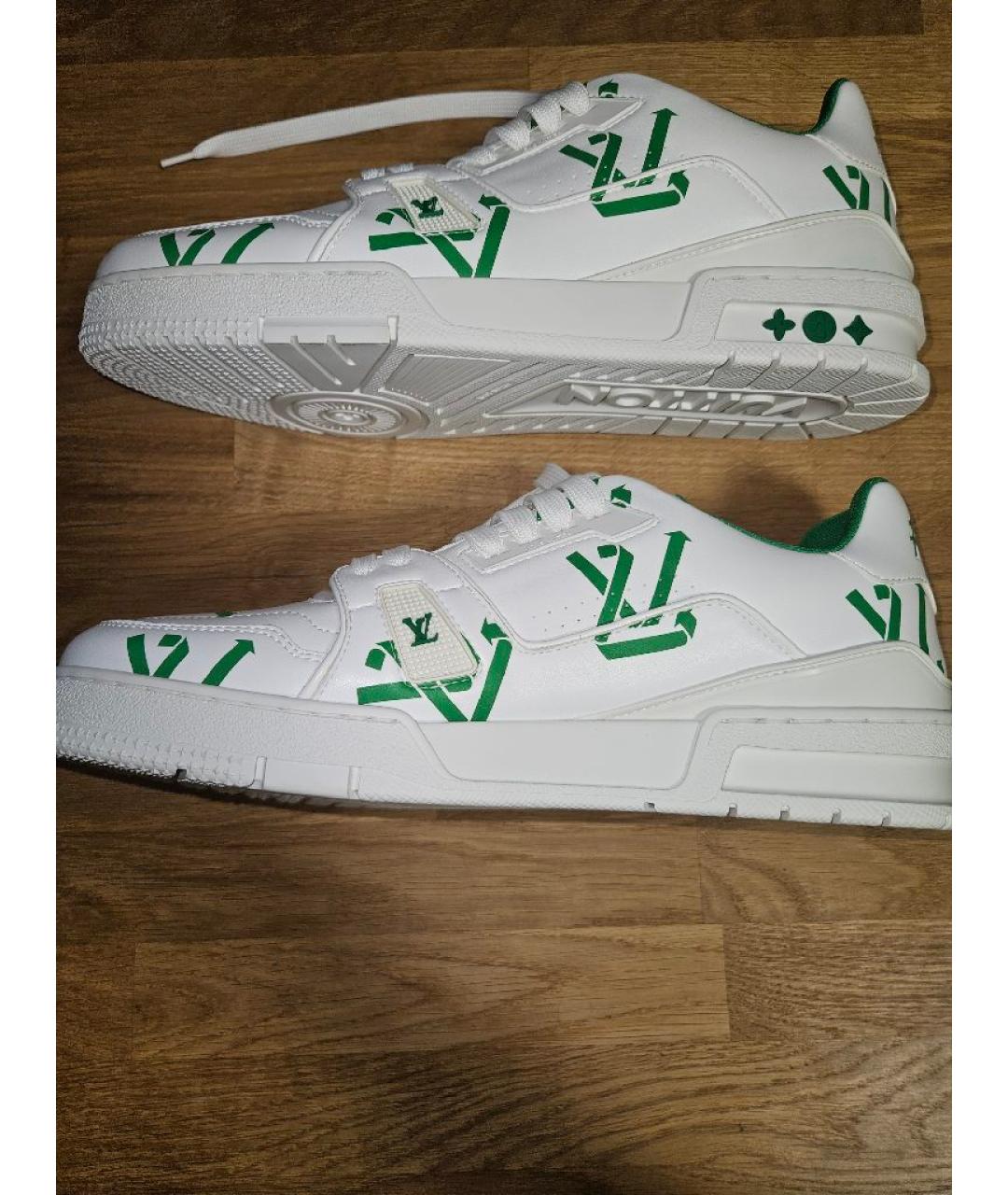 LOUIS VUITTON Белые низкие кроссовки / кеды из искусственной кожи, фото 4