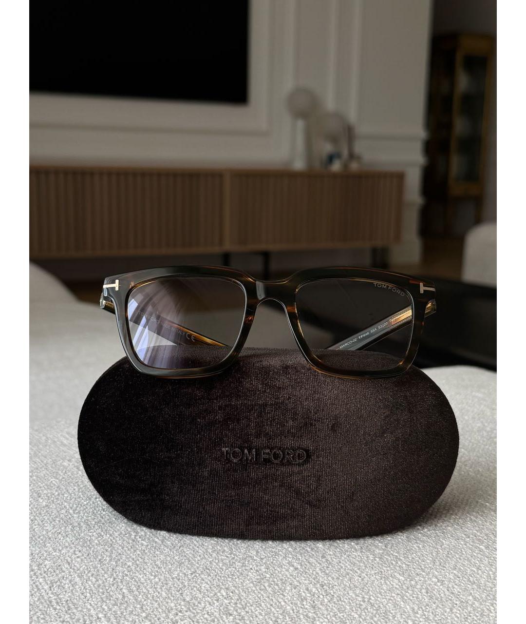 TOM FORD Коричневые пластиковые солнцезащитные очки, фото 2