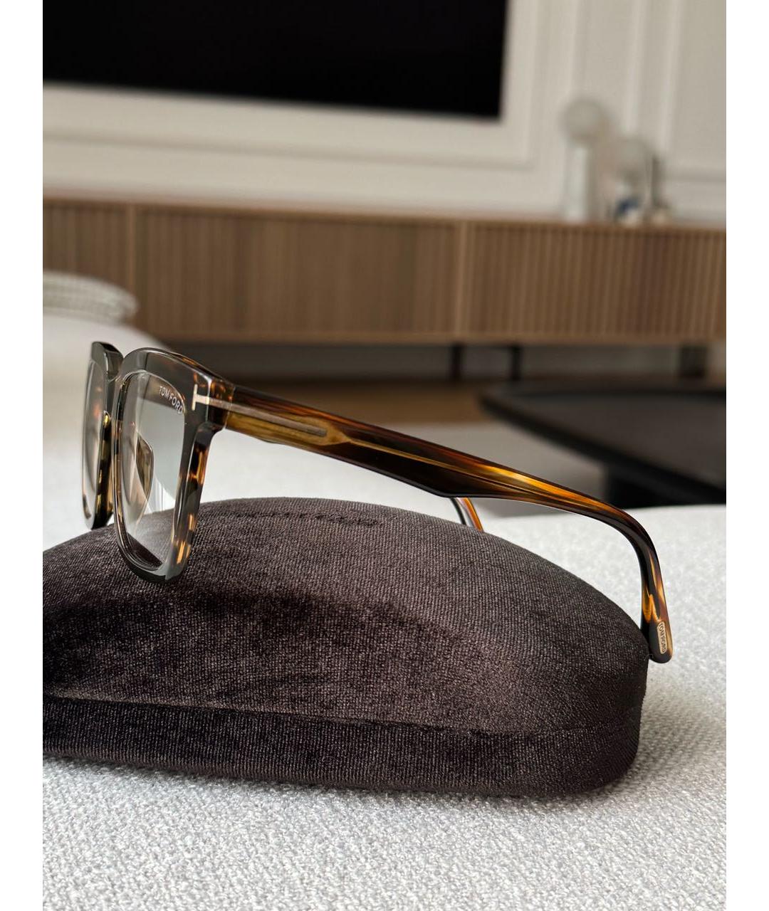 TOM FORD Коричневые пластиковые солнцезащитные очки, фото 6