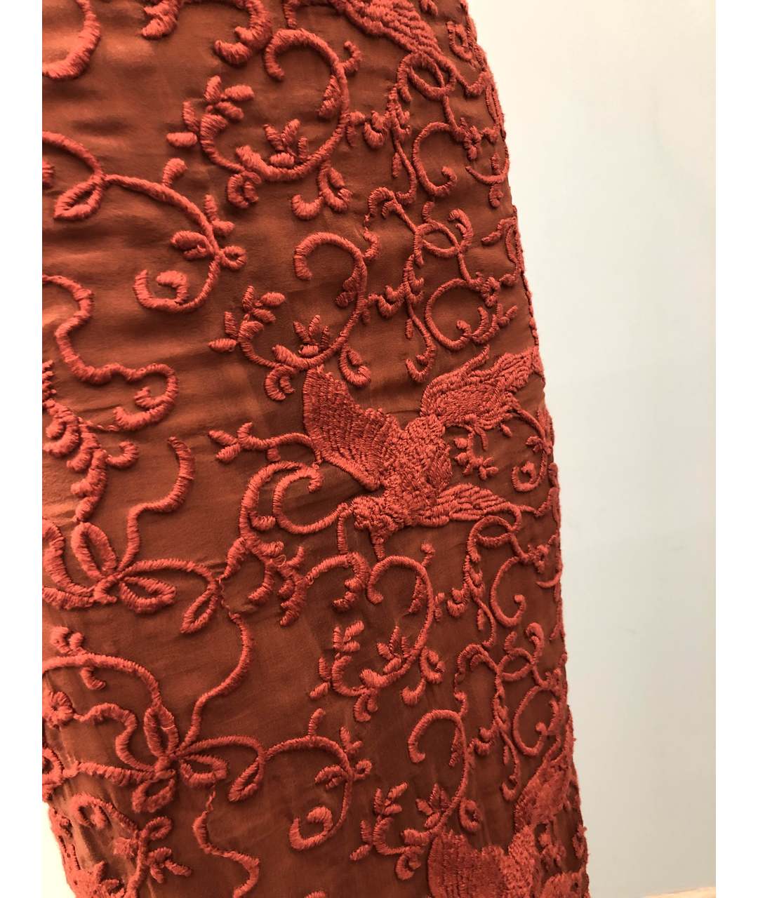 NO. 21 Коралловая кружевная юбка миди, фото 3