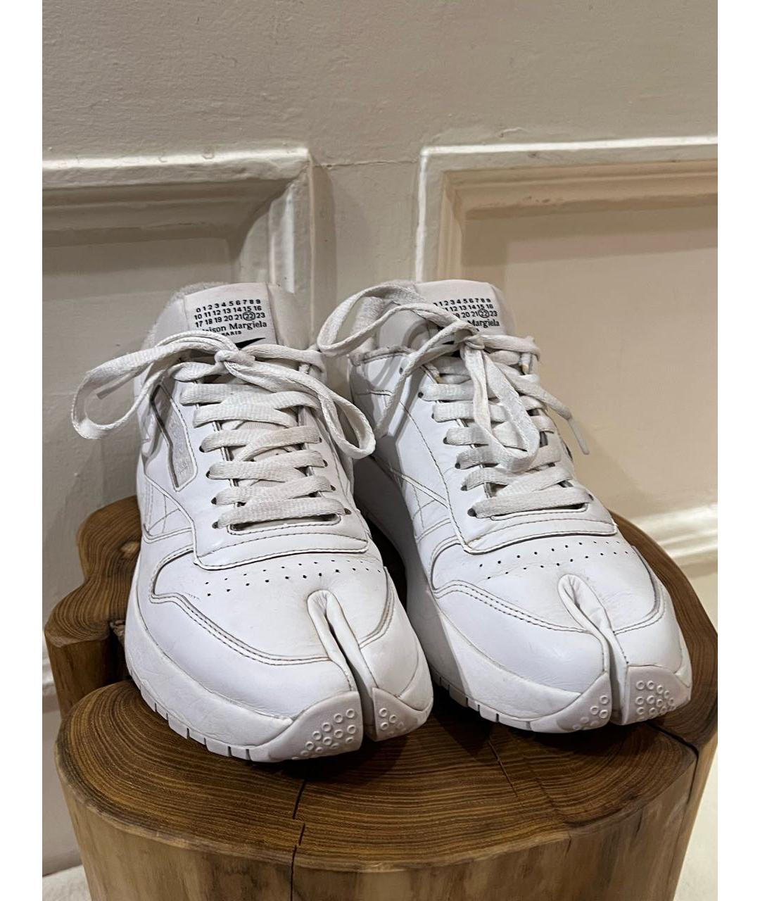 MAISON MARGIELA Белые кожаные низкие кроссовки / кеды, фото 2