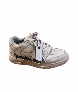 OFF-WHITE Низкие кроссовки / кеды