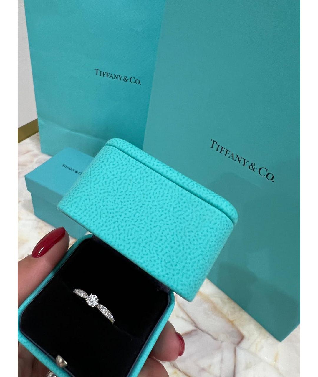 TIFFANY&CO Белое платиновое кольцо, фото 7