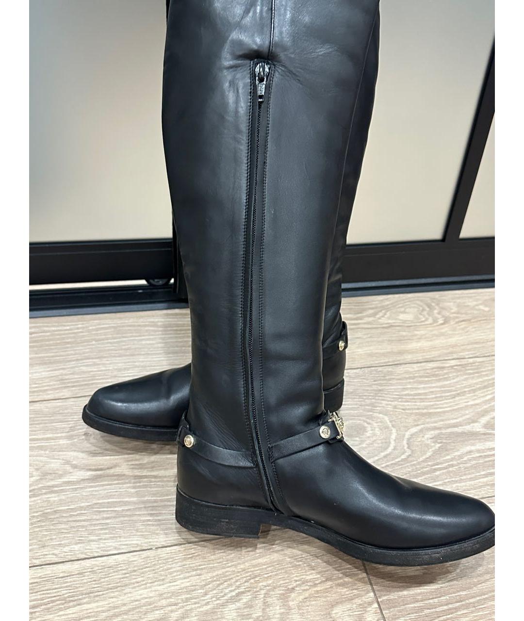 VERSACE Черные кожаные сапоги, фото 4