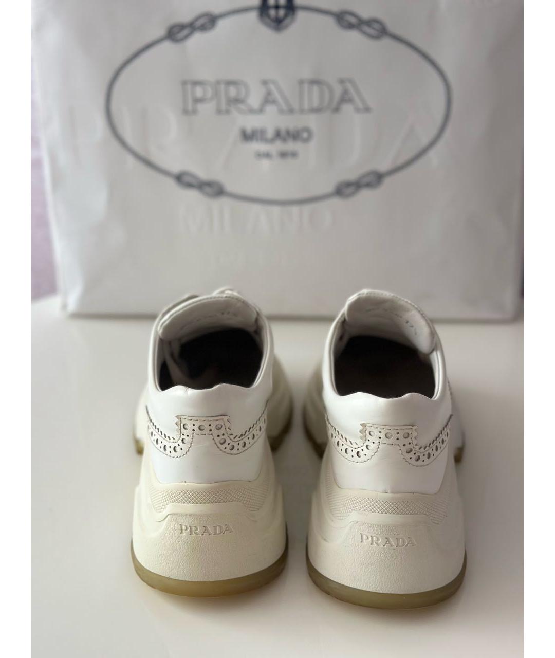 PRADA Белые кожаные брогги и оксфорды, фото 3