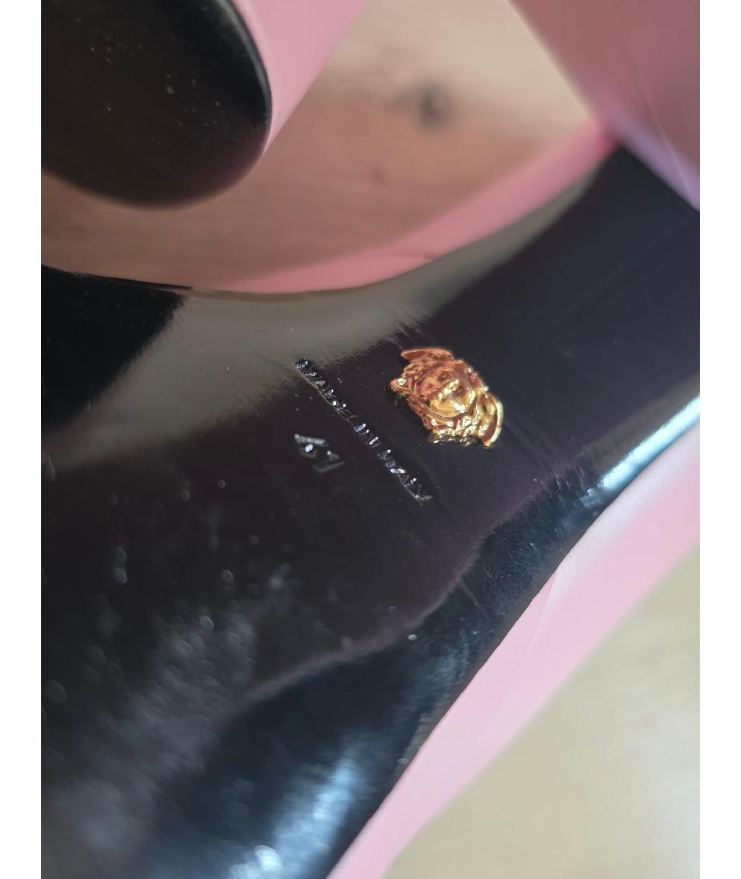 VERSACE Розовые кожаные туфли, фото 5