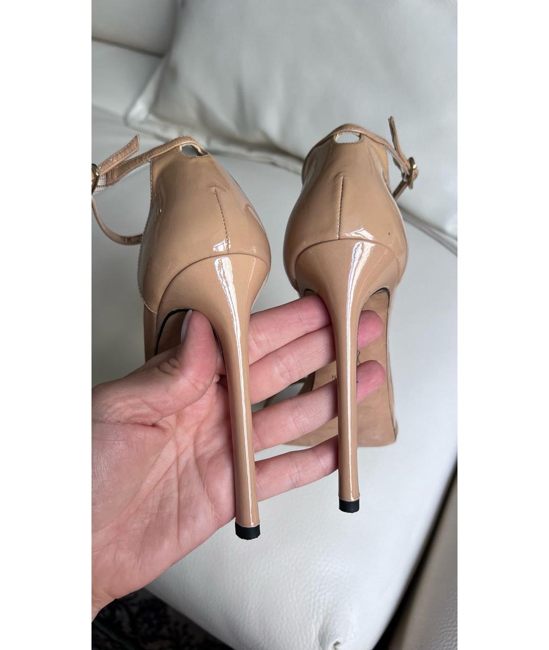 STUART WEITZMAN Бежевые кожаные босоножки, фото 5