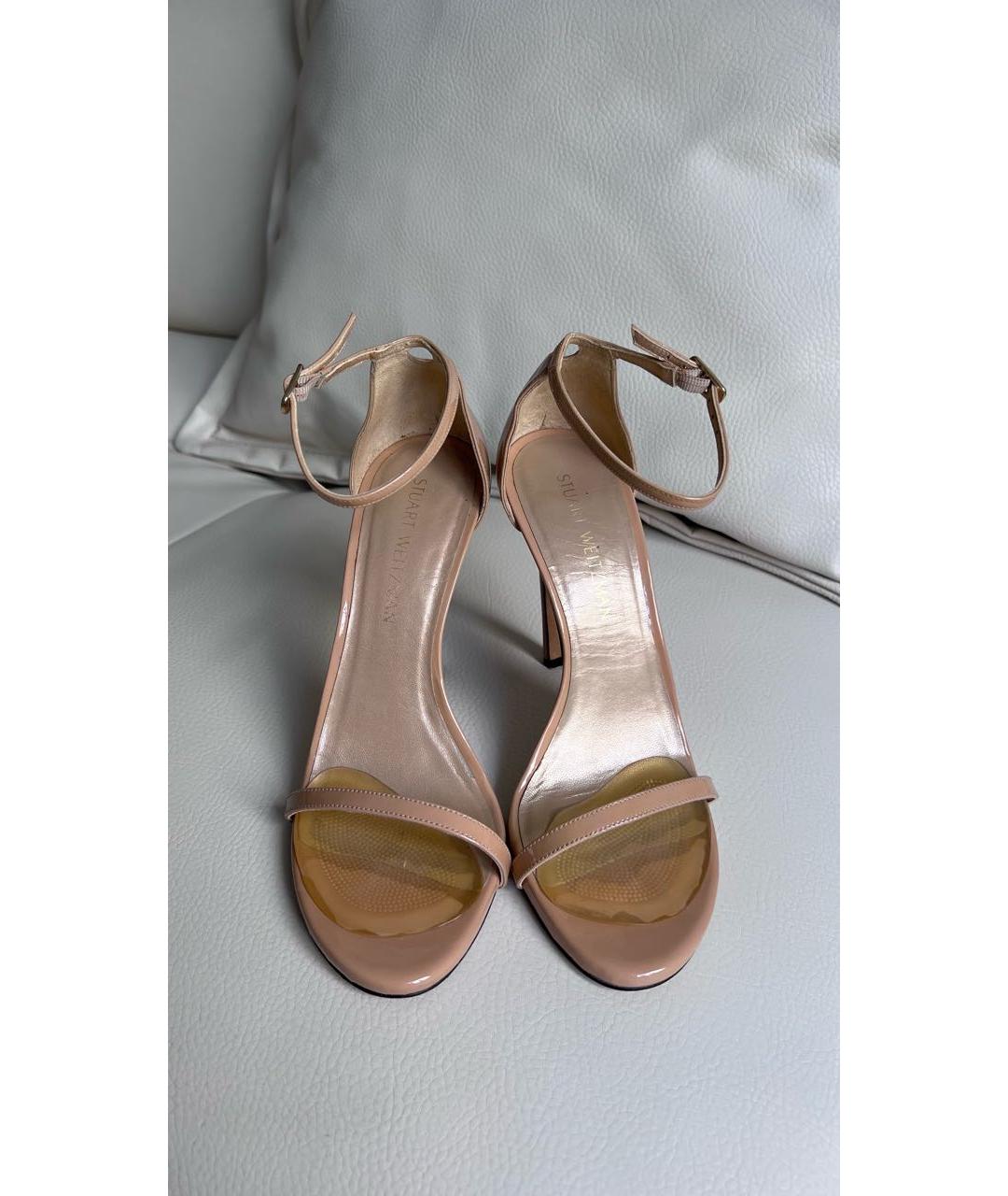 STUART WEITZMAN Бежевые кожаные босоножки, фото 2