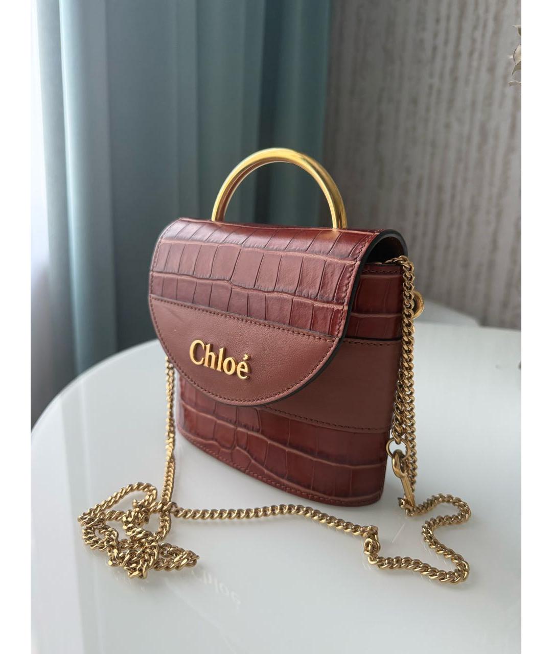 CHLOE Коричневая сумка с короткими ручками из лакированной кожи, фото 5