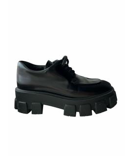 PRADA Лоферы