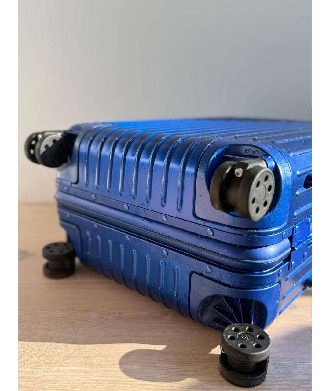 Rimowa Синий чемодан, фото 3