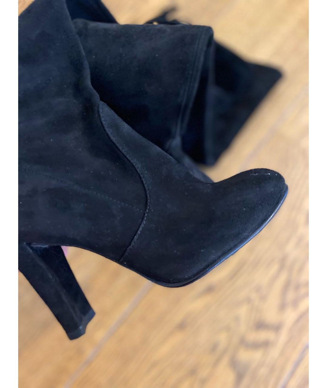 STUART WEITZMAN Черные замшевые ботфорты, фото 5