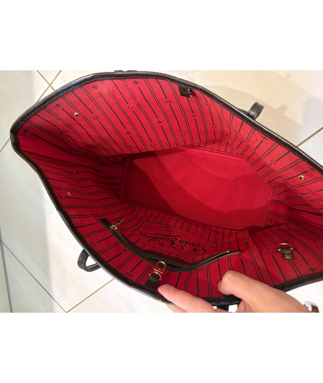 LOUIS VUITTON Коричневая кожаная сумка через плечо, фото 4