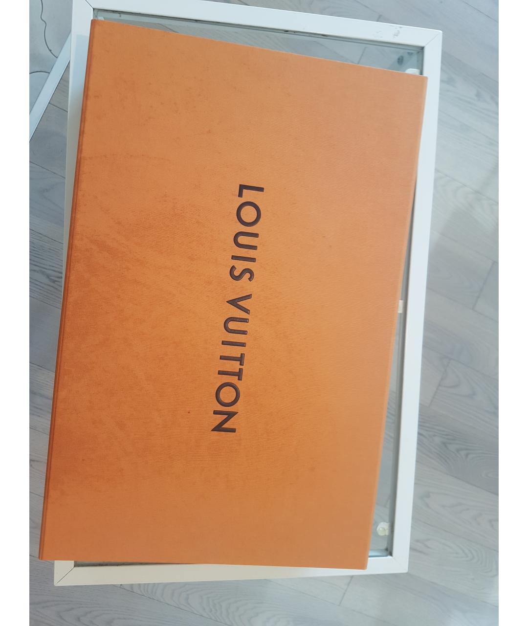 LOUIS VUITTON Серый кошелек, фото 4