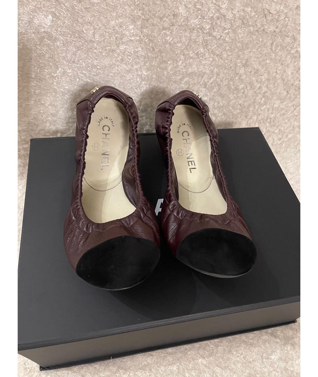 CHANEL Бордовые кожаные балетки, фото 3