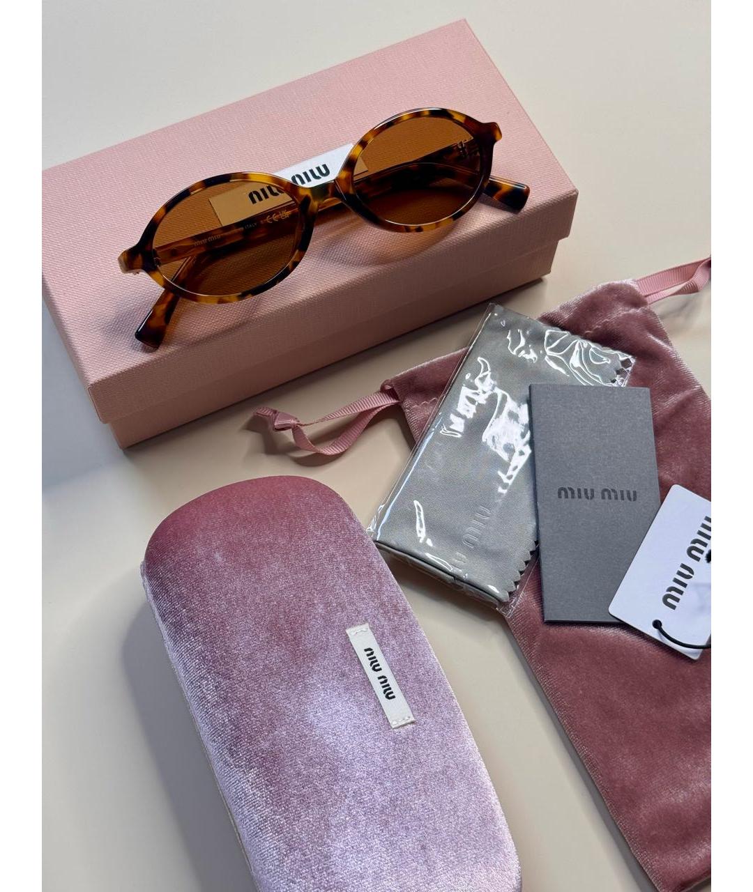 MIU MIU Коричневые пластиковые солнцезащитные очки, фото 2