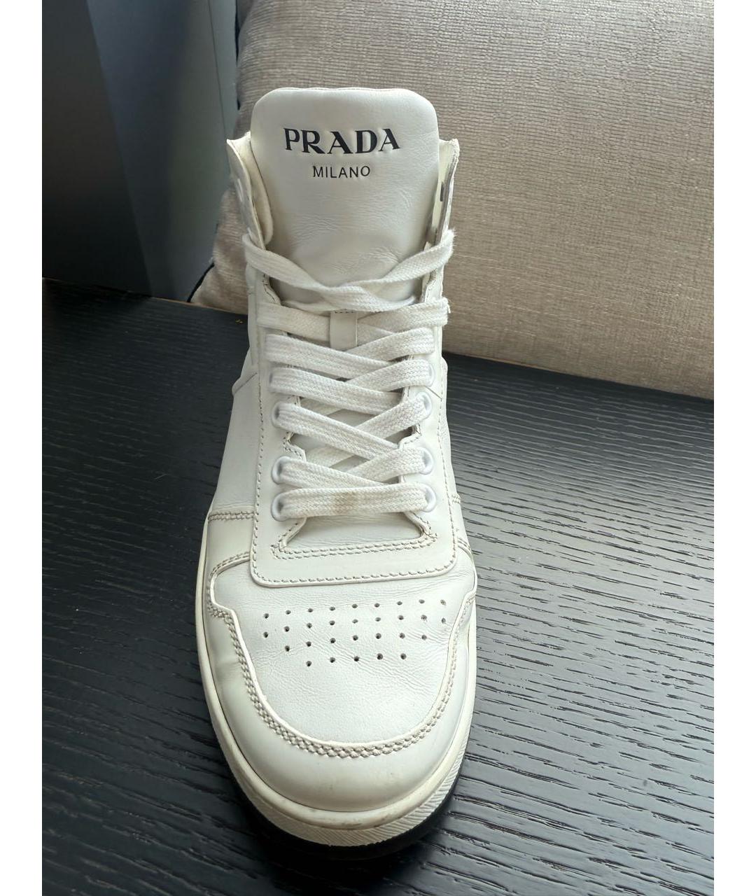 PRADA Белые кожаные кроссовки, фото 3